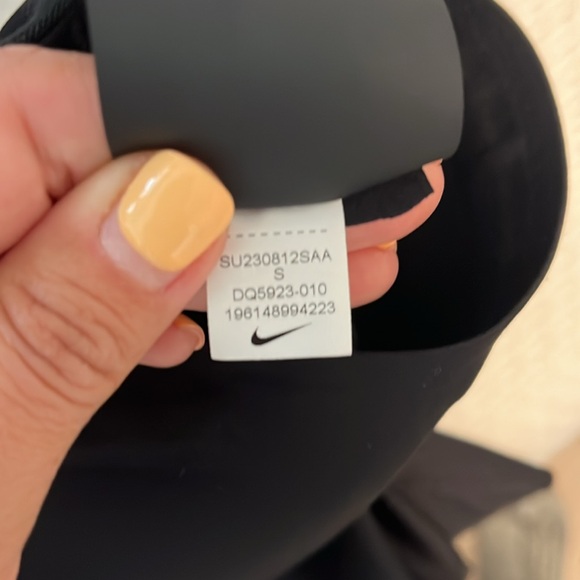 Black Nike shorts for runners NO TAG BUT NEVER WEAR IT - Picture 6 of 7